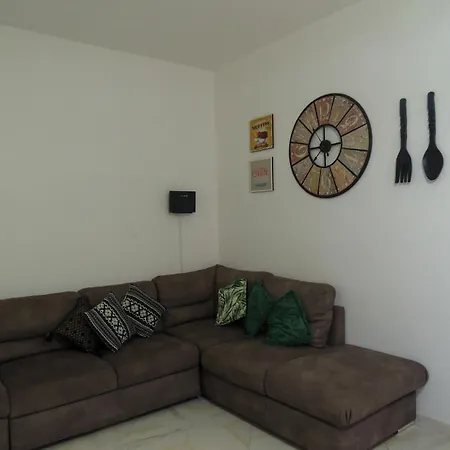 Apartment Dolphin House